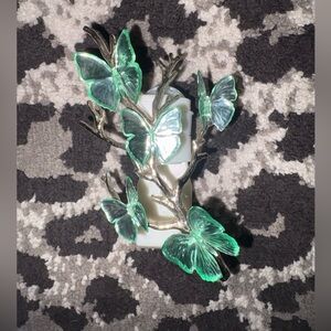 B&BW butterfly Wallflower.